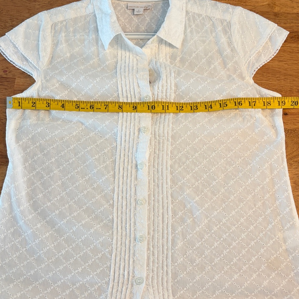 Westport 1962 Cotton Eyelet Button Down Blouse - Picture 9 of 12